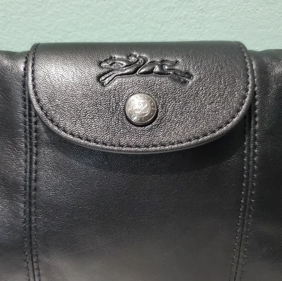 NEW LONGCHAMP Le Pliage Cuir Black Adjustable Strap Gunmetal Crossbody Bag - Picture 4 of 10